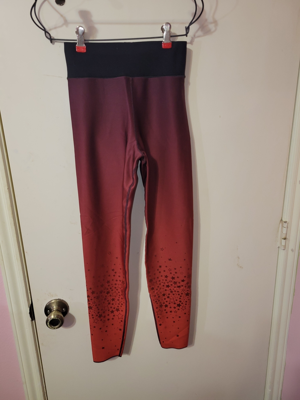 ultracor Ombre Red-to-Black Starprint Leggings